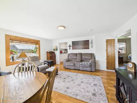 Living - 603 Oregon Ave, Pinehurst, ID 83850 photo 1 of 3