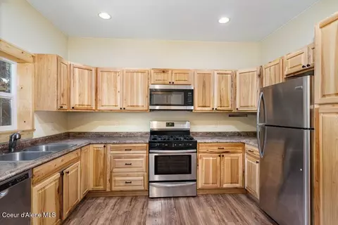Kitchen - 17 Box Cyn, Sandpoint, ID 83864 photo 1 of 1