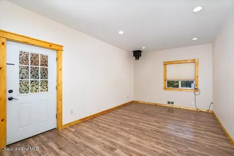 Living - 17 Box Cyn, Sandpoint, ID 83864 photo 1 of 1