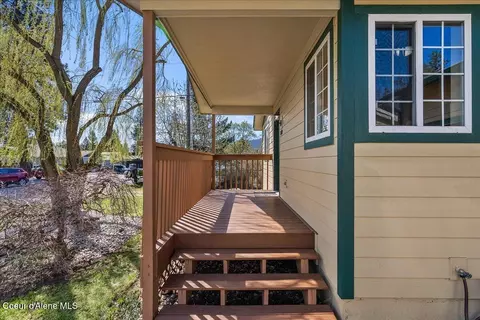 1509 N Post St, Post Falls, ID 83854 photo 3