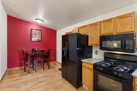 1509 N Post St, Post Falls, ID 83854 photo 10