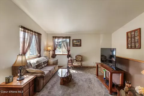 1509 N Post St, Post Falls, ID 83854 photo 5