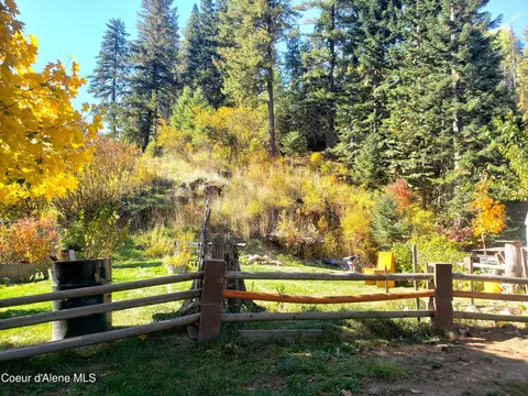 186 W Fork Pine Creek Rd, Pinehurst, ID 83850 photo 3