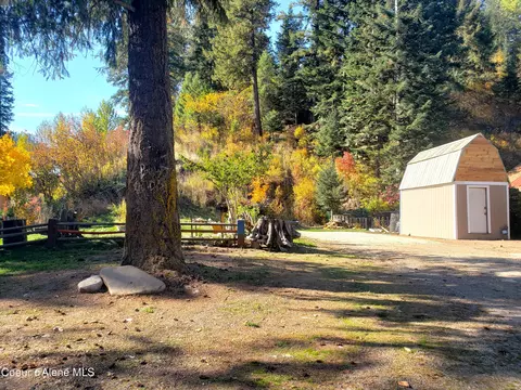 186 W Fork Pine Creek Rd, Pinehurst, ID 83850 photo 2