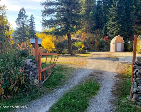 186 W Fork Pine Creek Rd, Pinehurst, ID 83850 photo 11