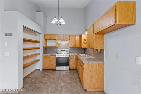 Kitchen - 603 E 21st Ave, Post Falls, ID 83854 photo 1 of 2