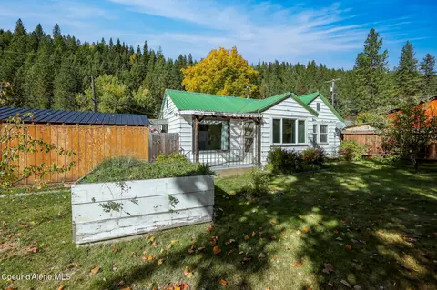 211 Main Ave, Wallace, ID 83873