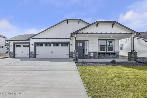 13764 N Apex Way, Hayden, ID 83835