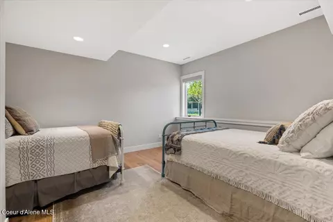 Bedroom - 8236 E Scout Trail Rd, Athol, ID 83801 photo 3 of 6