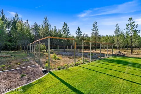 Exterior - 8236 E Scout Trail Rd, Athol, ID 83801 photo 16 of 24