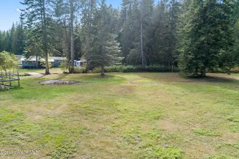 16798 W Left Fork Rd, Hauser, ID 83854