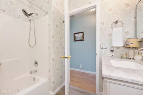Bath - 370 E Tiger Ave, Post Falls, ID 83854 photo 3 of 5