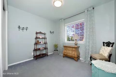Bedroom - 370 E Tiger Ave, Post Falls, ID 83854 photo 4 of 6