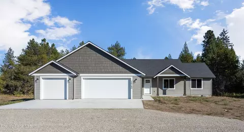 27687 N Ramsey Rd, Athol, ID 83801