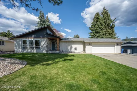 3524 E Pine Hill Dr, Coeur D'alene, ID 83815