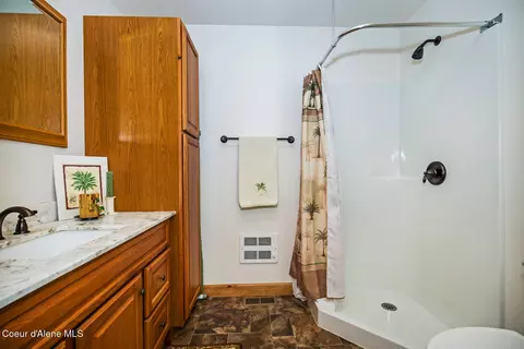 132 Heights Loop, Bonners Ferry, ID 83805 photo 29