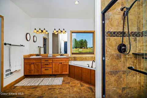 132 Heights Loop, Bonners Ferry, ID 83805 photo 22