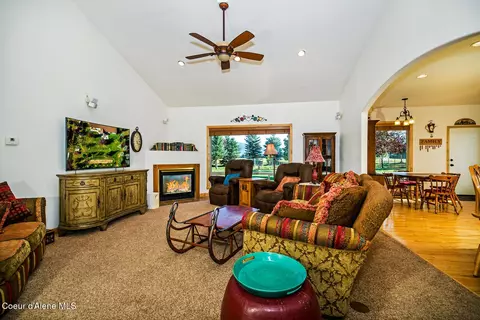132 Heights Loop, Bonners Ferry, ID 83805 photo 10