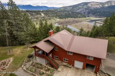 935 French Point Dr, Bonners Ferry, ID 83805