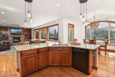 9024 N Baldwin Ct, Hayden, ID 83835 photo 15
