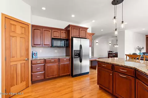9024 N Baldwin Ct, Hayden, ID 83835 photo 13
