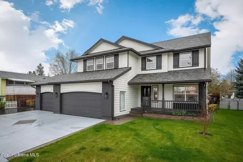 1704 N Pine St, Post Falls, ID 83854