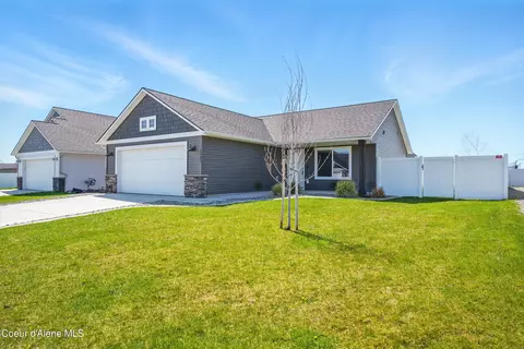 12283 N Cavanaugh Dr, Rathdrum, ID 83858