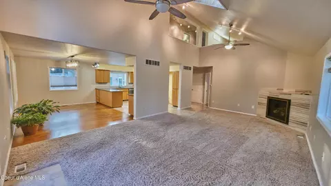 16691 W Hollister Hills Dr, Hauser, ID 83854
