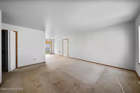 1004 E Shasta Ave, Post Falls, ID 83854 photo 5