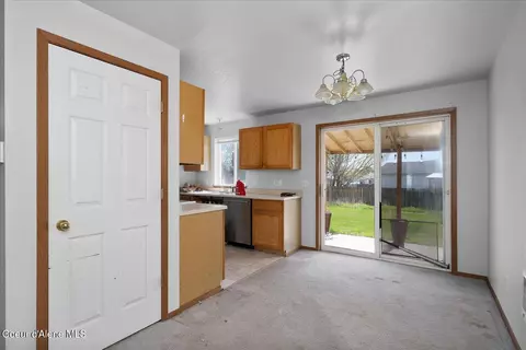 1004 E Shasta Ave, Post Falls, ID 83854 photo 9