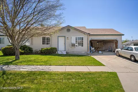 1004 E Shasta Ave, Post Falls, ID 83854 photo 4