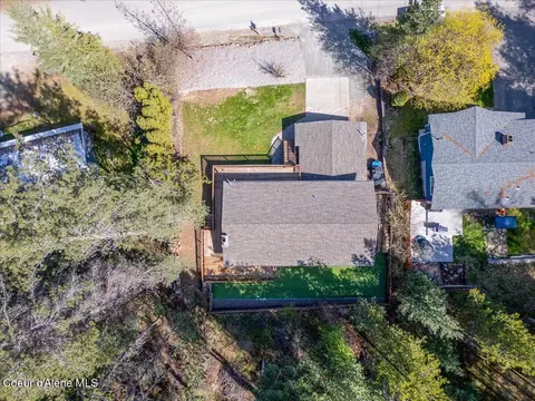 206 Sunrise Dr, Pinehurst, ID 83850 photo 6