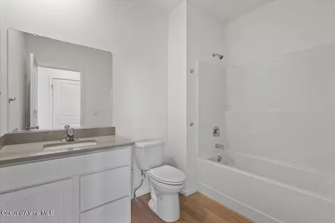 Bath - 5224 E Aquila Ave, Post Falls, ID 83854 photo 2 of 2