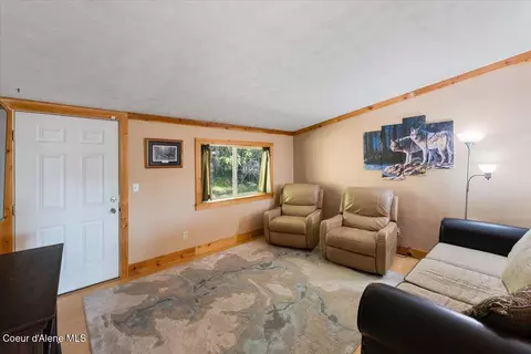368 Lakeview Dr, Blanchard, ID 83804 photo 5