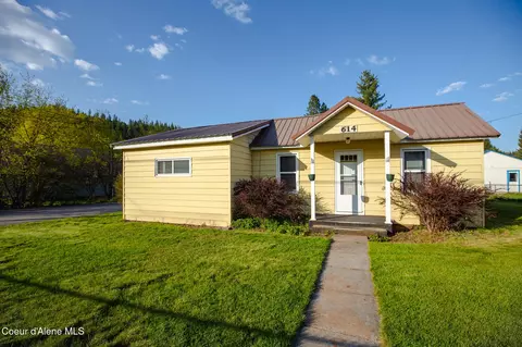 614 Main St, Pinehurst, ID 83850 photo 1
