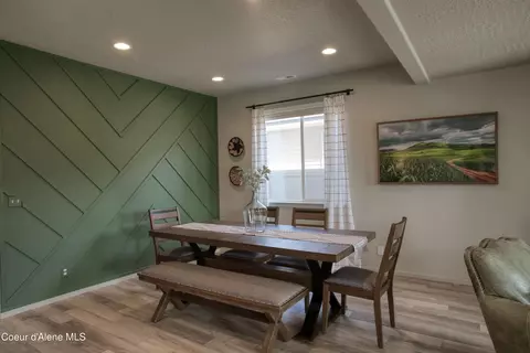 Dining - 1733 N Minam Loop, Post Falls, ID 83854 photo 2 of 2