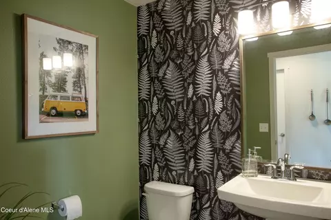 Bath - 1733 N Minam Loop, Post Falls, ID 83854 photo 3 of 4