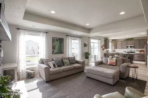Living - 1733 N Minam Loop, Post Falls, ID 83854 photo 1 of 3