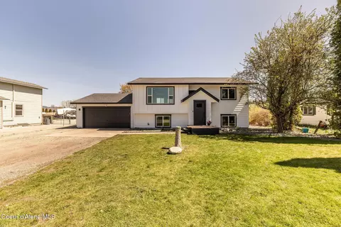10970 N Jannel St, Hayden, ID 83835