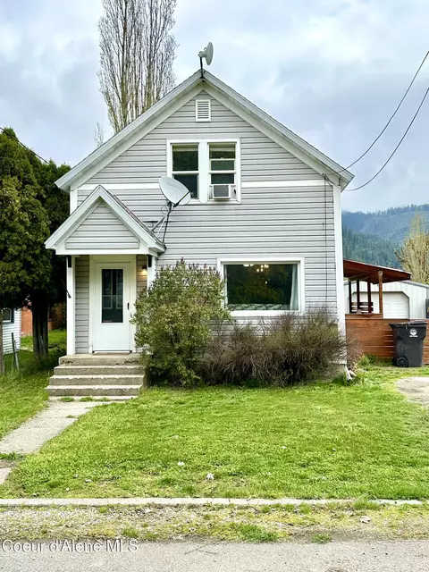 1128 E Garden Ave, Osburn, ID 83849