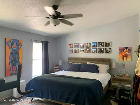 Bedroom - 7475 E Garnet Dr, Saint Maries, ID 83861 photo 2 of 2