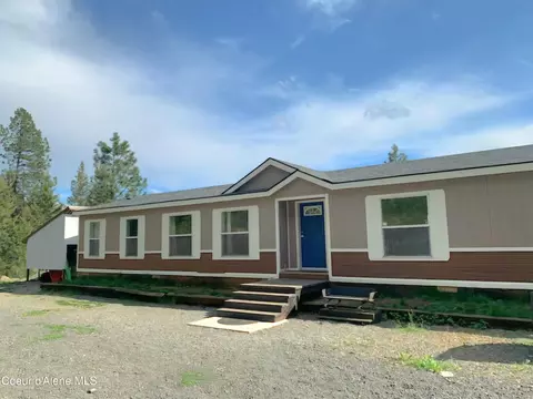 7475 E Garnet Dr, Saint Maries, ID 83861