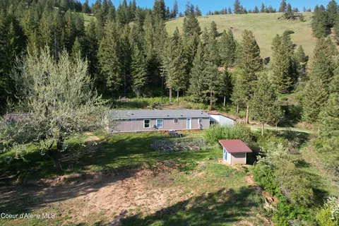 Exterior - 7475 E Garnet Dr, Saint Maries, ID 83861 photo 9 of 9
