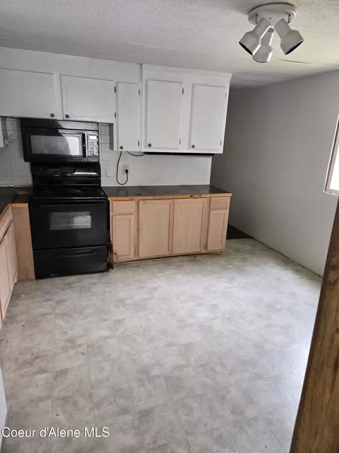 Kitchen - 1952 E 12th Ave # 10, Post Falls, ID 83854 photo 1 of 1
