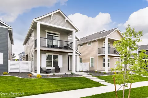 2999 N Andromeda St, Post Falls, ID 83854