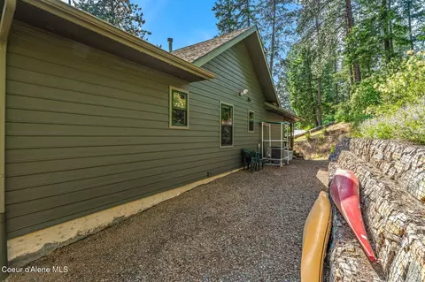 Exterior - 118 Alpine Ln, Hope, ID 83836 photo 6 of 6