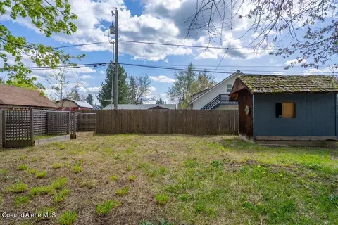 Exterior - 1325 Cedar St, Sandpoint, ID 83864 photo 5 of 5