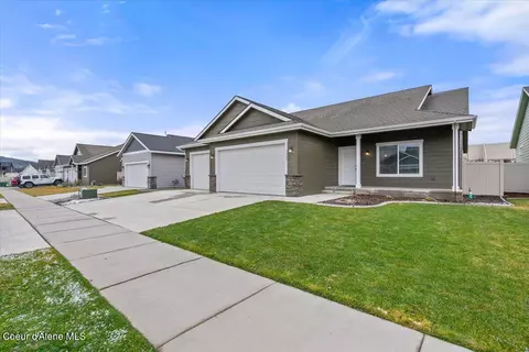 5349 W Gumwood Cir, Post Falls, ID 83854