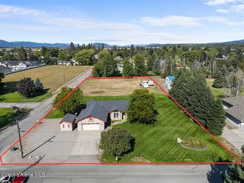 757 W Lacey Ave, Hayden, ID 83835