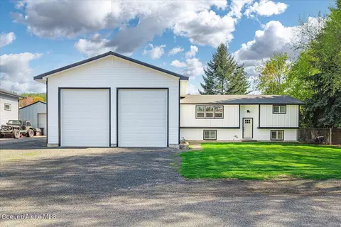 9084 W Driftwood Dr, Coeur D'alene, ID 83814